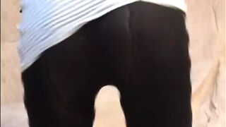 I film the brunette Daniela on the phone, an exhibitionist