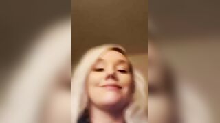 Sexy Live Vid Camming Live Showing off Sexy Body