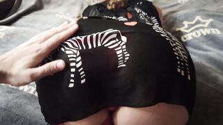MILF opened her red panties and let her sweet pussy caress