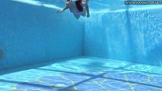 Hot Russian Jessica Lincoln in the pool