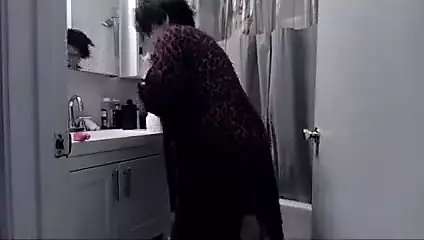 Butt plug in Jen