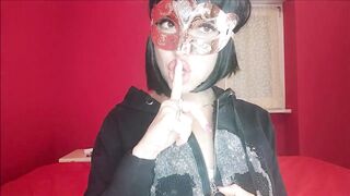 step mom Chantal beautiful even on halloween