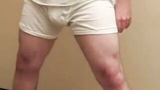 Ebony Ballbusting