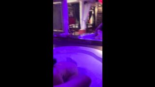 Arrestei a puta bebassa da festa pro motel e chamei na rola