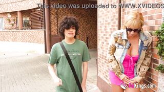 18 years old dude loses her virginity to SUPERMILF Victoria Vera!