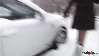Three hotties sneaking amateur dude into the car for good fuck