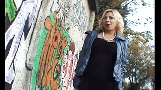 Veronica Belli a Gambe Aperte - Episode 1