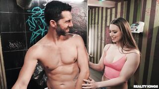 Stripping At The Bar – Reality Kings