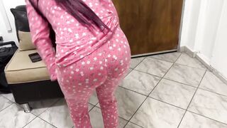 My Beautiful Stepdaughter Sitting on my Legs While Dancing I Rub my Cock on her Big Ass without her realizing it