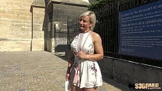 Naughty and curvy milf Kim gets her ass fucked