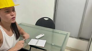 A sexy builder arrives to make some repairs in my house and ends up turning me on until she fucks me and makes me cum in her