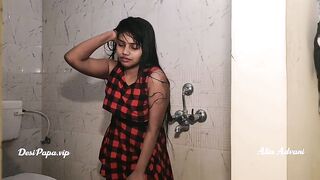 desi college girl alia advani taking shower