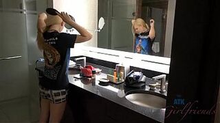 Innocent teen gets fucked in Las Vegas hotel (Lily Rader)
