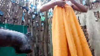 Pissing video of my girlfriend