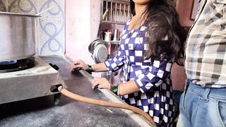 Gav ki ladaki ko kitchen me lekar choda gavar ladake ne hindi clear voice