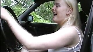Blonde Outdoor von pannenhelfer gefickt