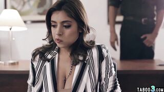 Dirty BBC therapyst seduces and fucks his busty patient