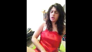 Intense Masturbation of A Turkish Girl