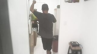 Fabinho Costha mykng off