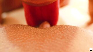 Close up Pussy Eating Big clit licking until Orgasm POV Khalessi 69