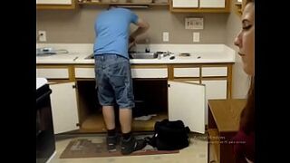 girl seducing plumber