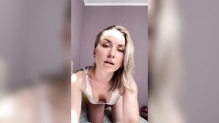 Who wants my pussy for lunch