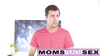 Teens first time squirting orgasm with step mother and son