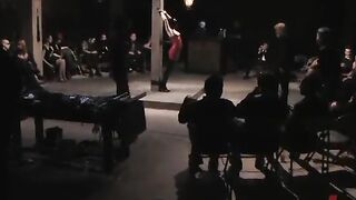 Slave at the Center of Attention