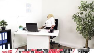 Hot dancer will show you for what she will be paid!