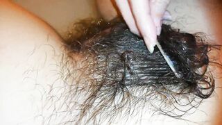 Super hairy bush fetish video hairy pussy underwater in close up