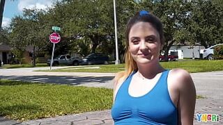 YNGR - 19 Year Old Kinsley Kane Wants To Experience All The Dick