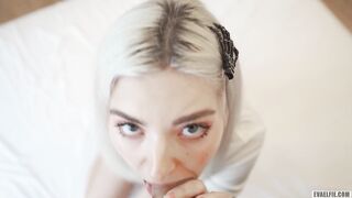 Little cute ghostie takes it deep in her tight pussy and gets cum covered - Eva Elfie