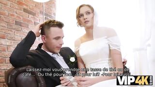Un couple marié décide de vendre la chatte de sa mariée à bon prix