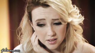 Girlsway Squirting and Scissoring