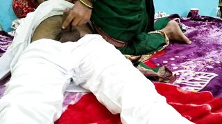 Father in low called on the pretext of drinking tea and fuck
