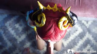 After this babe cosplaying a dragon sucked me off I penetrated her wet pussy.