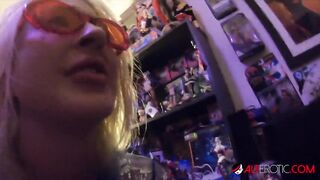 Quarantine fun with tattooed cutie Leya Falcon
