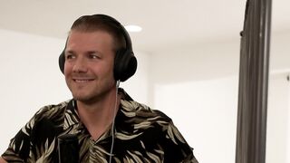 Blonde Cutie Melody Marks Gets It Right With Her Blind Date Codey Steele