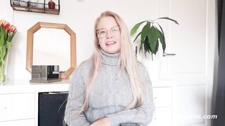 Ersties - Cute Blonde Babe Gets Off While Using a Vibrator