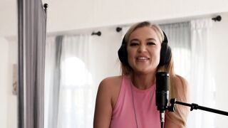Beautiful Blonde Blake Blossom Gives It To Her Lucky Blind Date Mike Mancini