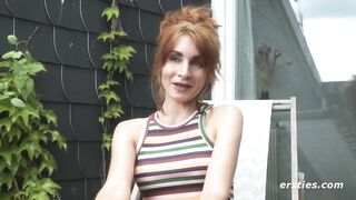 Ersties - Regina liebt es, bei der Selbstbefriedigung beobachtet zu werden
