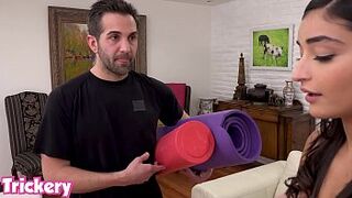 Trickery - Emily Willis fucks her trainer in front of her BF