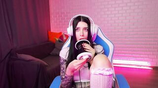 Orgasmic Asmr Gorgeous Babe Licking and Sucking.