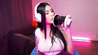 Orgasmic Asmr Gorgeous Babe Licking and Sucking.