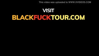 Gorgeous light skin ebony BOMBSHELL sucking the boss cock
