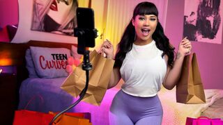 Thick Influencer Accidentally Fucks in Front of Fans