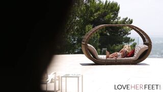 Isabelle Deltore's Brother-In-Law Cums on Her Soft Sexy Feet