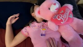 Tiny stepdaughter takes stepfather's creampie in her tight pussy
