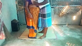 Indian step sister village home cleaning sex with brother