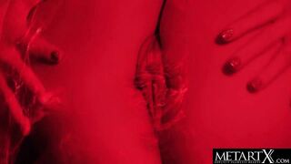 Stunning blonde masturbates over her intense erotic fantasies